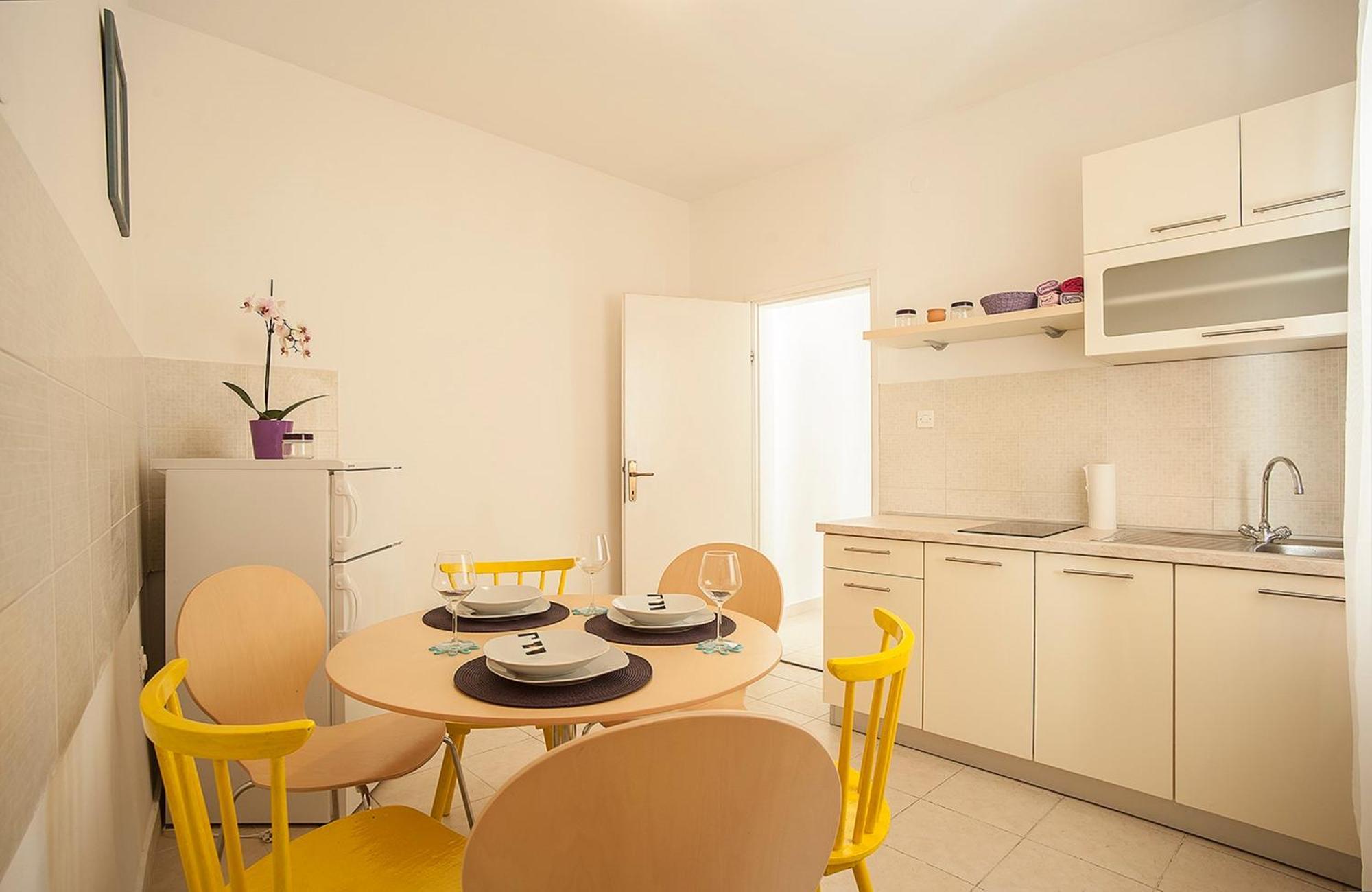 Apartment Dalmatian Garden Šibenik Dış mekan fotoğraf